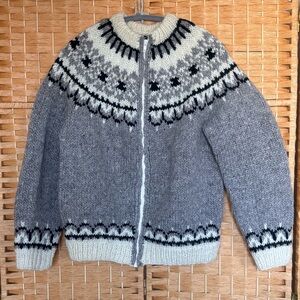 Hand knit Zipper Cardigan Sweater